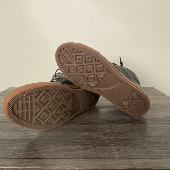 Vintage CONVERSE All Star CT Street Mid Shoes - Picture 6 of 6